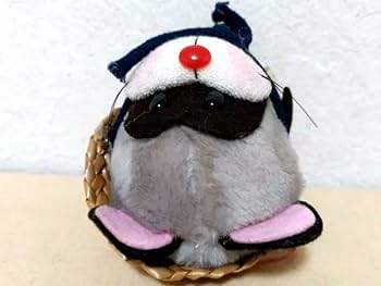 Amazon.co.jp: 昭和レトロぬいぐるみ編み笠たぬきぶ?らぶら : おもちゃ